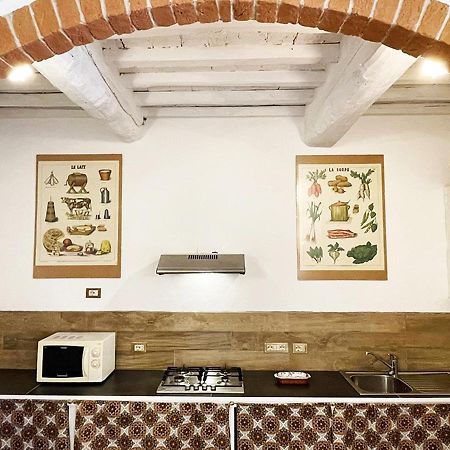 Appartamento Con Piscina E Giardino A Siena Kültér fotó