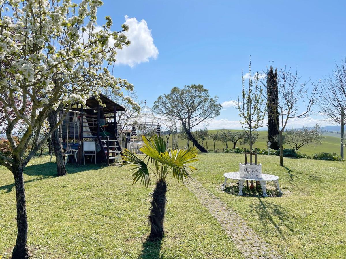 Appartamento Con Piscina E Giardino A Siena Kültér fotó